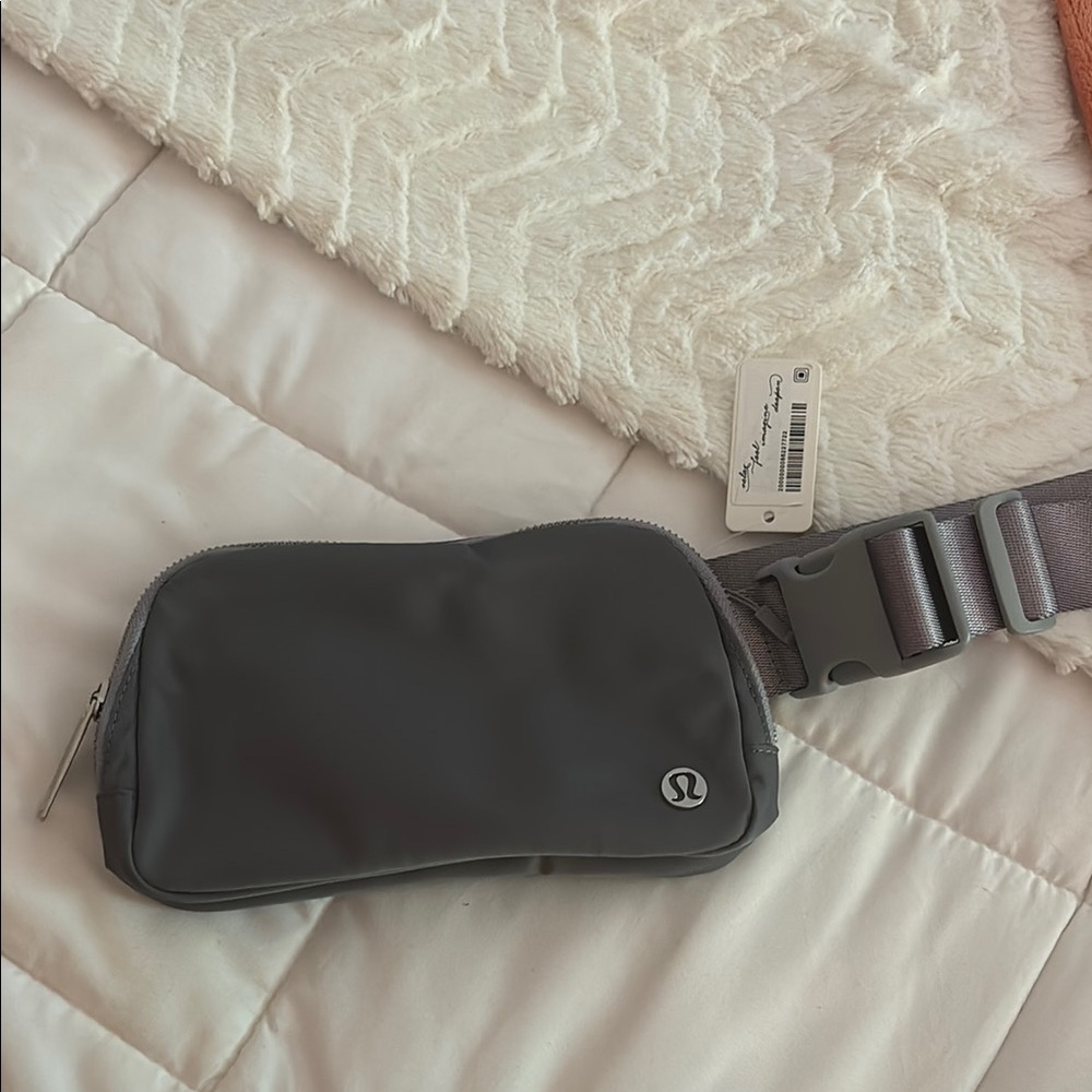 Lululemon Athletica Gray Minimalist Belt Bag